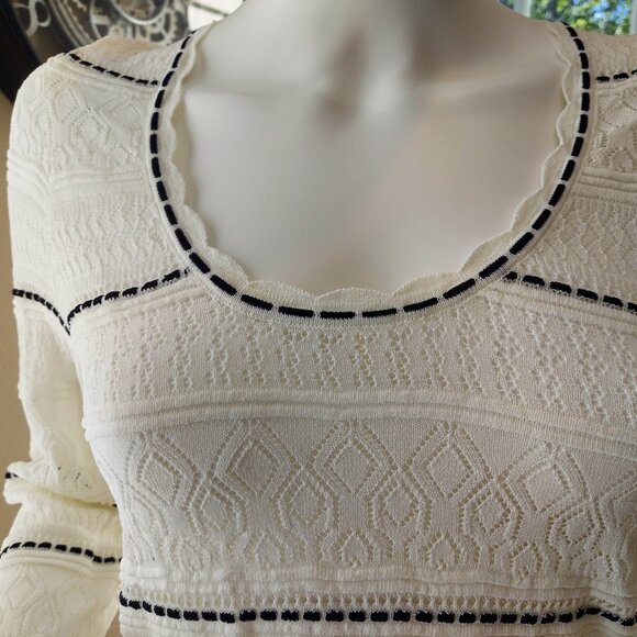 NWOT Venus sweater - Picture 8 of 12